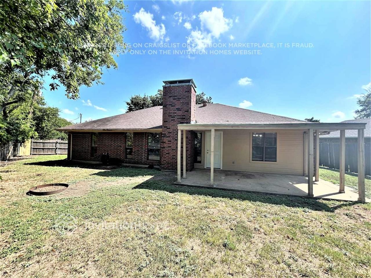 400 Partridge Cir - Photo 3 of 5