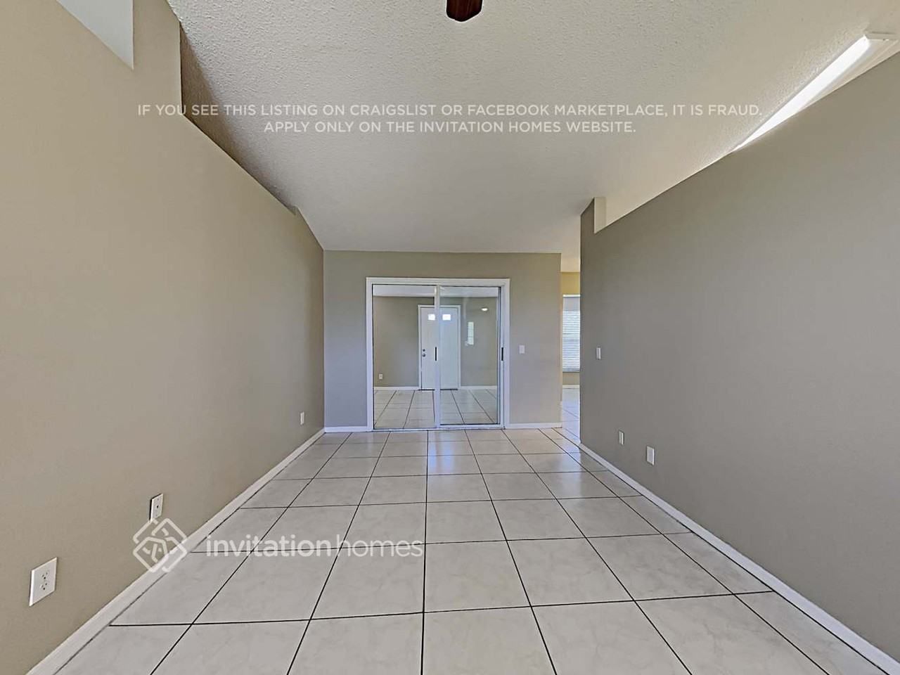 3450 Hawkin Dr - Photo 3 of 23