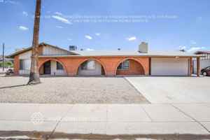 featured image of 1143 E Caldwell St