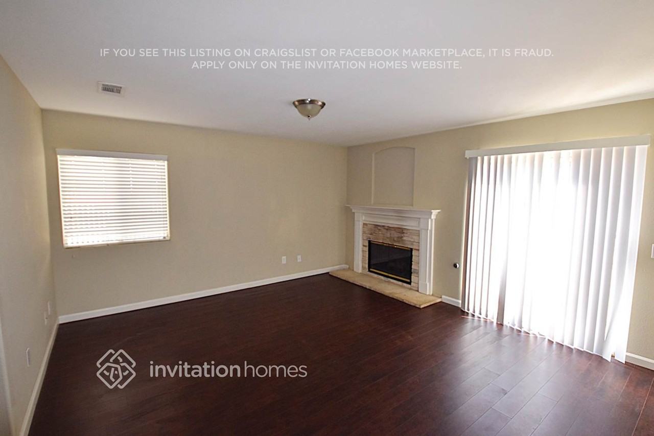 30468 Blume Cir - Photo 2 of 12