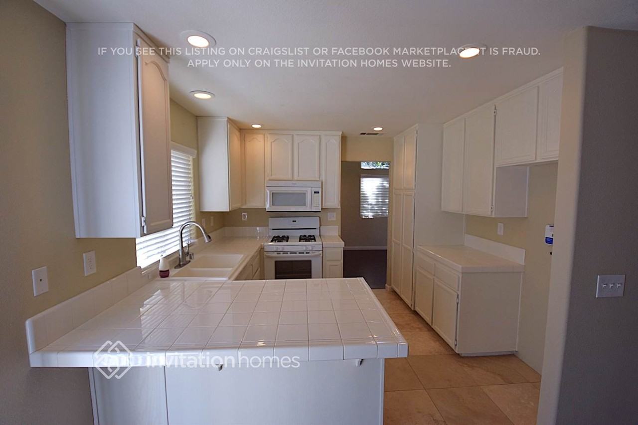 30468 Blume Cir - Photo 4 of 12