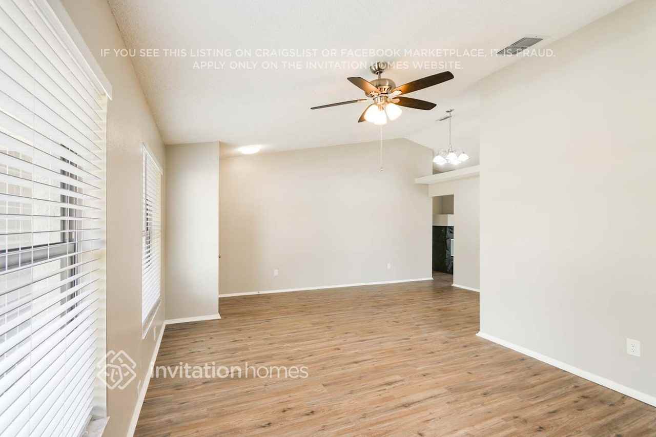 916 Axlewood Cir - Photo 7 of 29