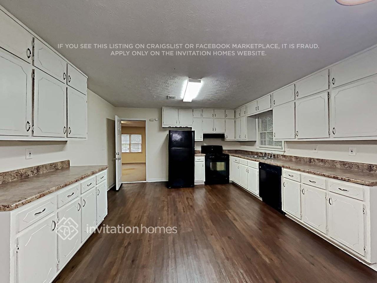1347 Candlelite Ln - Photo 5 of 17