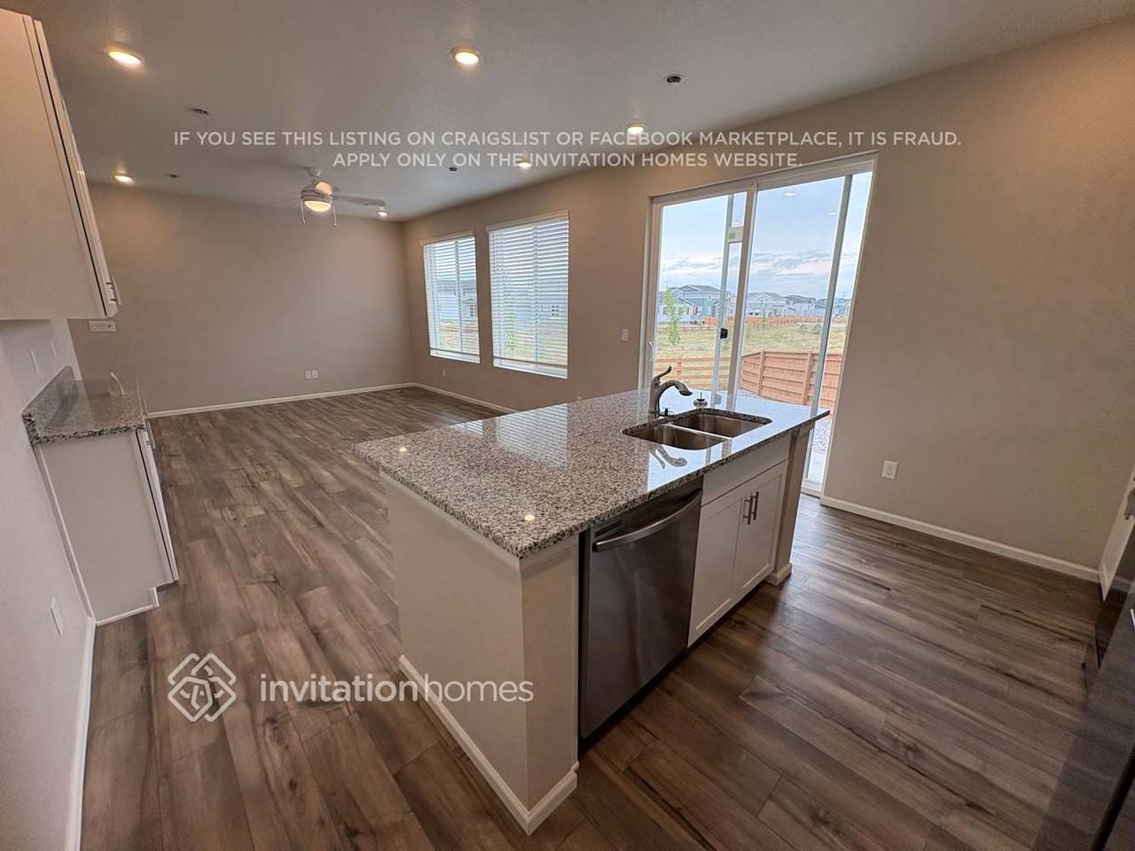 9993 Revere Ct - Photo 2 of 11