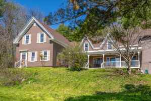 featured image of 87 Cobbossee Ave #1