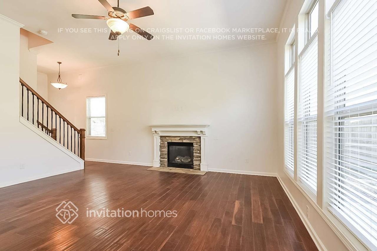 517 Winder Trl - Photo 2 of 16