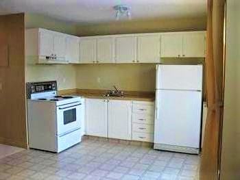 5640 - 3908 Centre A Street Northeast - Photo 2 of 9