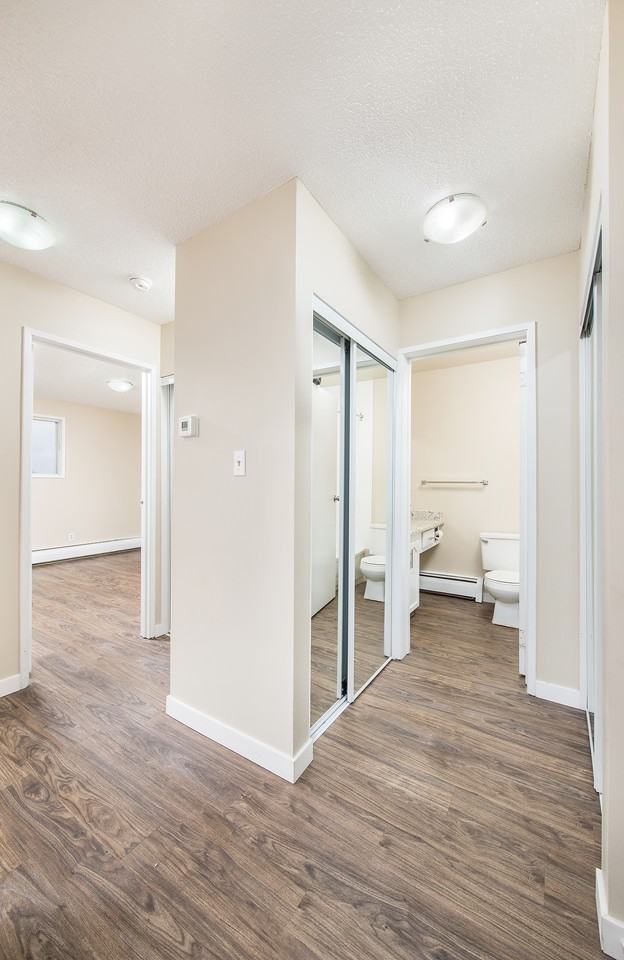 Westview Manor - Photo 4 of 18