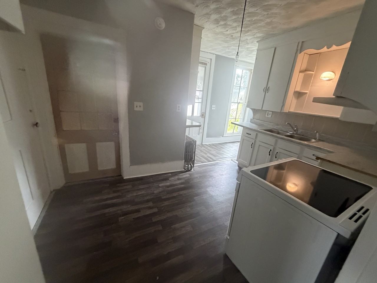 14 Perine St #1B - Photo 2 of 11