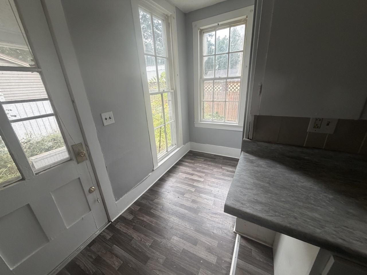 14 Perine St #1B - Photo 3 of 11