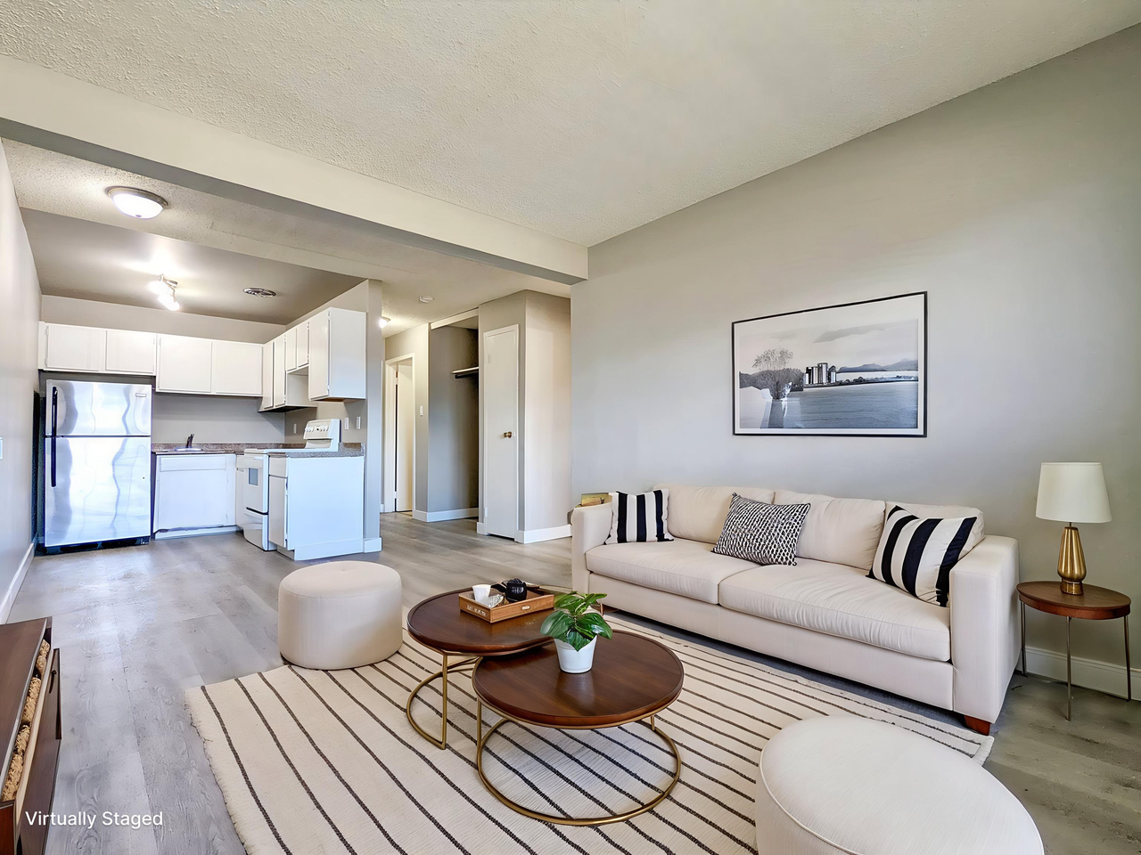 Sano Manor Apartments - Photo 4 of 16
