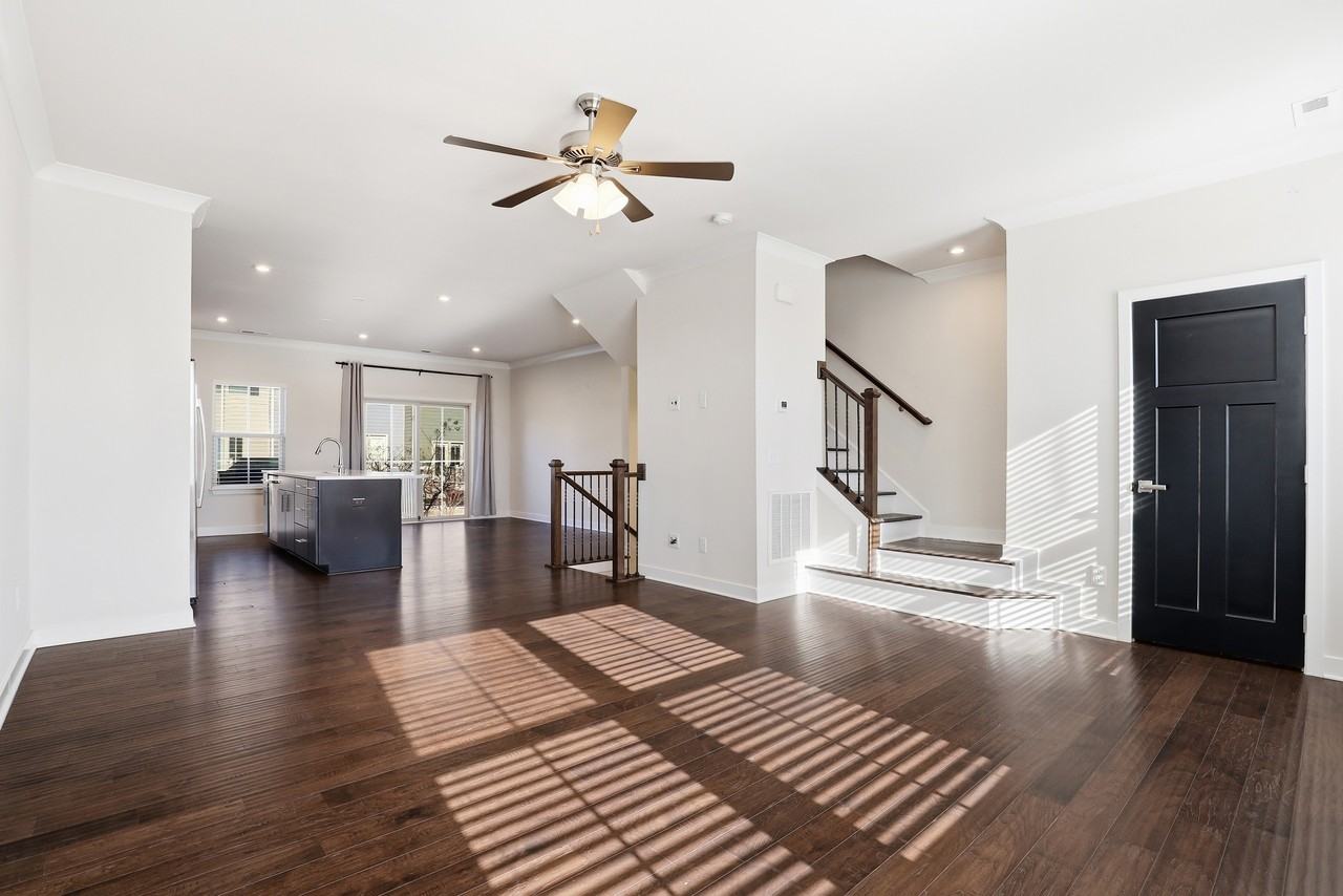49 Itasca Dr #1 - Photo 7 of 21