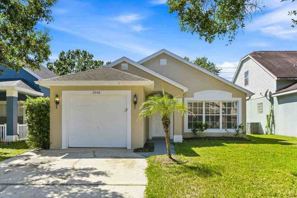 2640 Woods Edge Cir