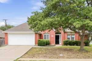 featured image of 1933 Perry Dr
