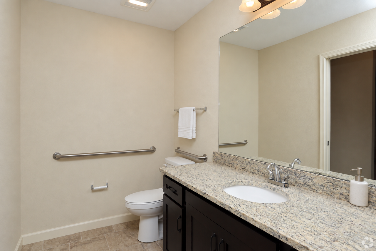 Anderson House Apartments - Photo 5 of 40