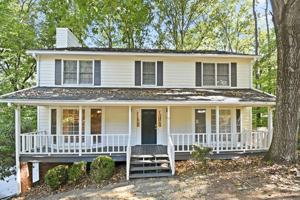 featured image of 3881 Wintergreen Ct