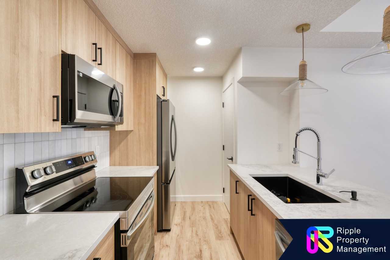 562 Seton Cir Se Unit 112 - Photo 3 of 15