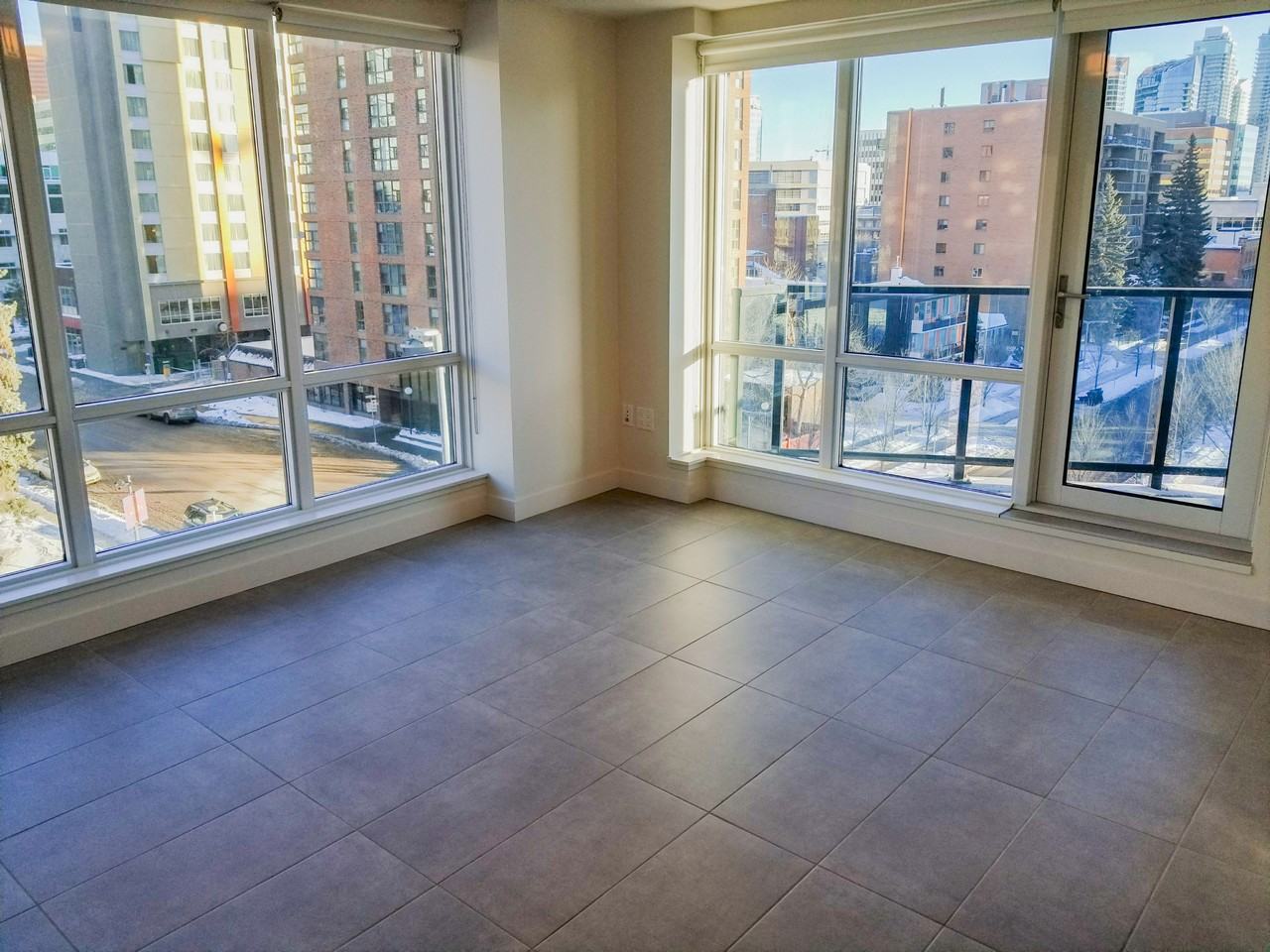303 13 Ave Sw - Photo 2 of 11