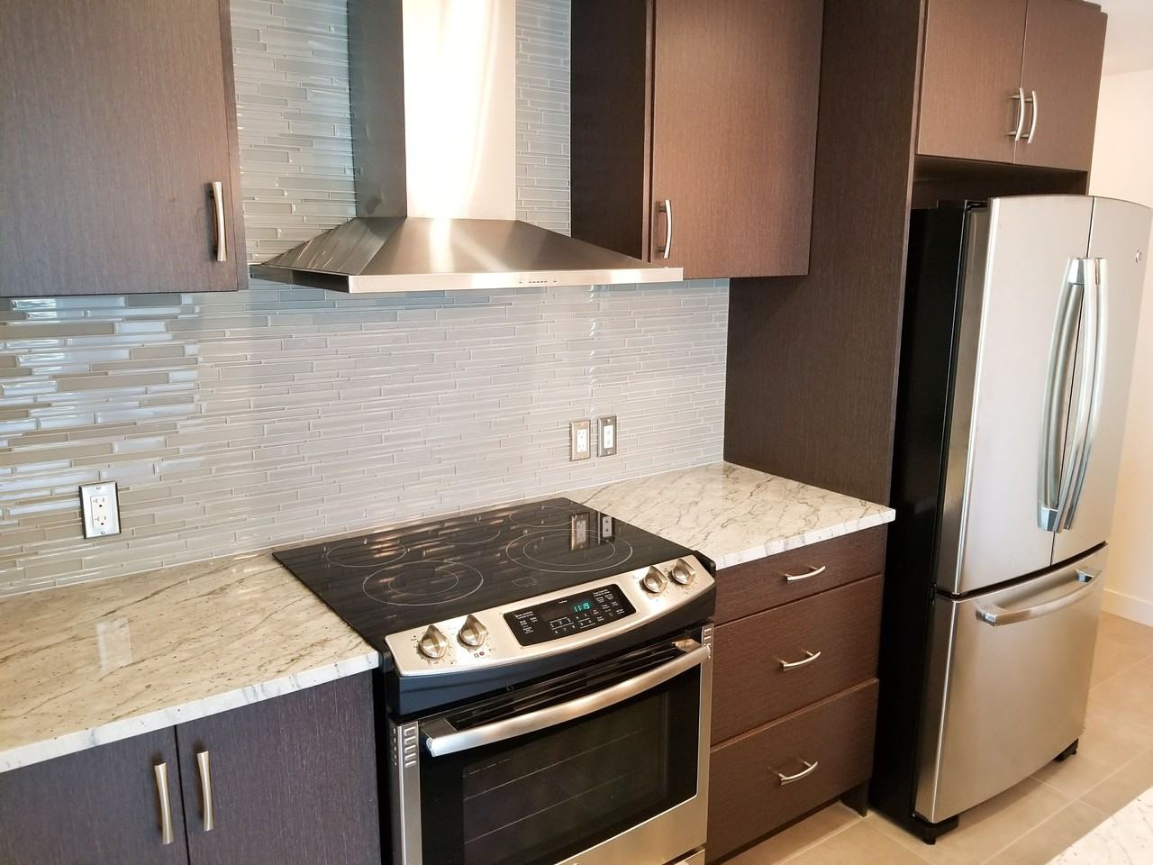 303 13 Ave Sw - Photo 5 of 11