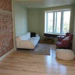 402 North Front St - Photo 3 of 4