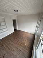 featured image of 844 N 7th St