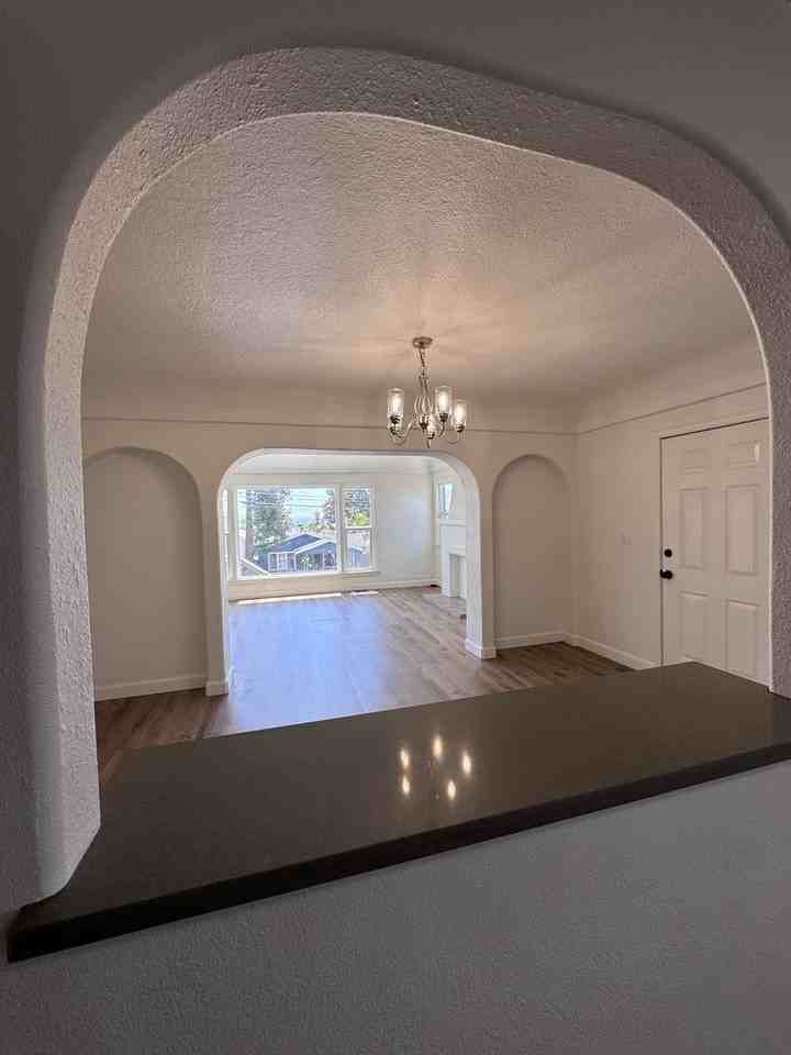 13713 Franklin St - Photo 7 of 7