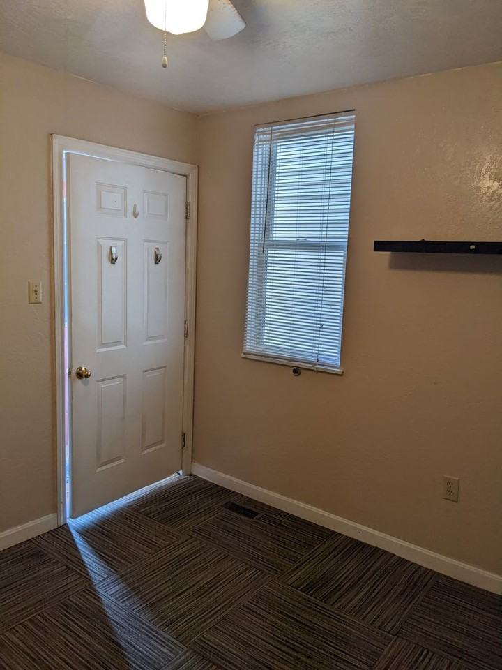 309 MEYRAN - Photo 3 of 24