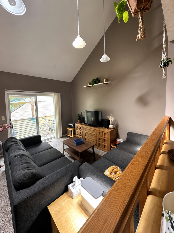 802 W Springfield Ave - Photo 2 of 9