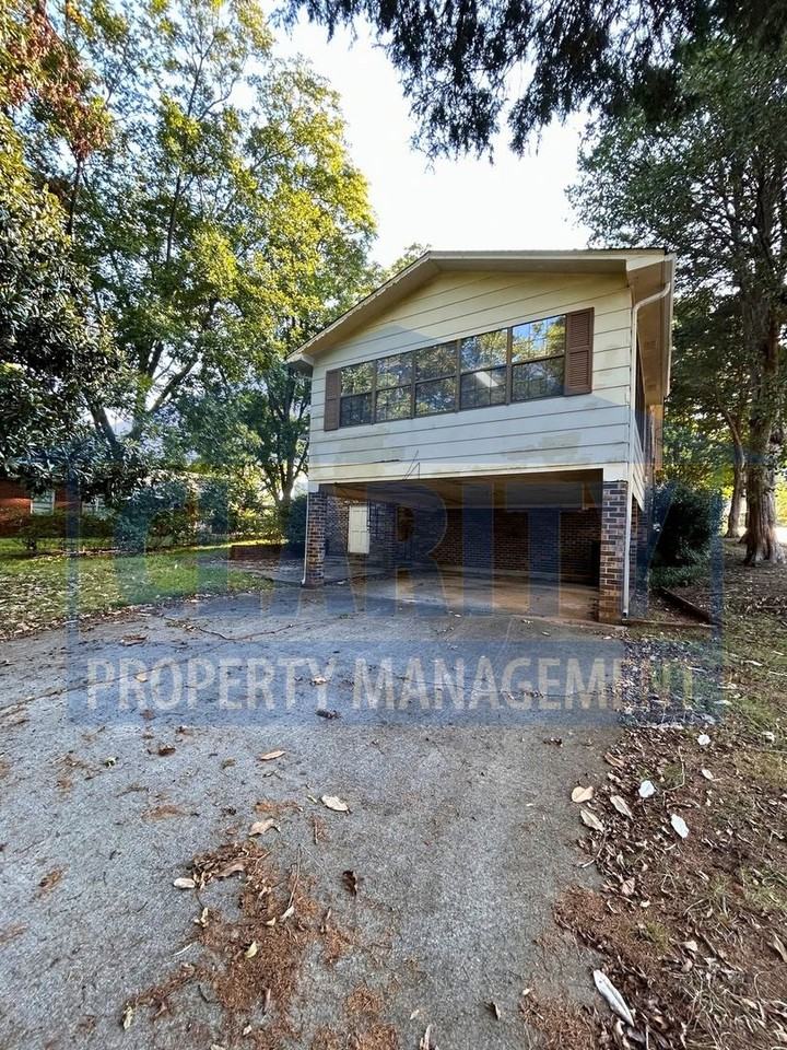 4175 Pryor Rd Ne - Photo 3 of 25