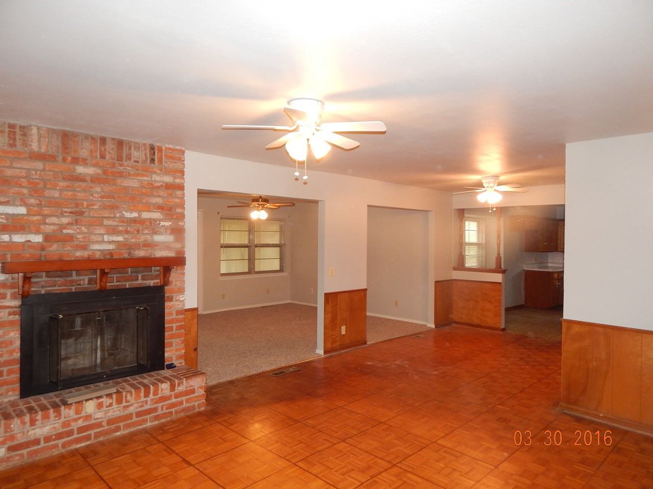 4728 Nw 59th Ter - Photo 2 of 12