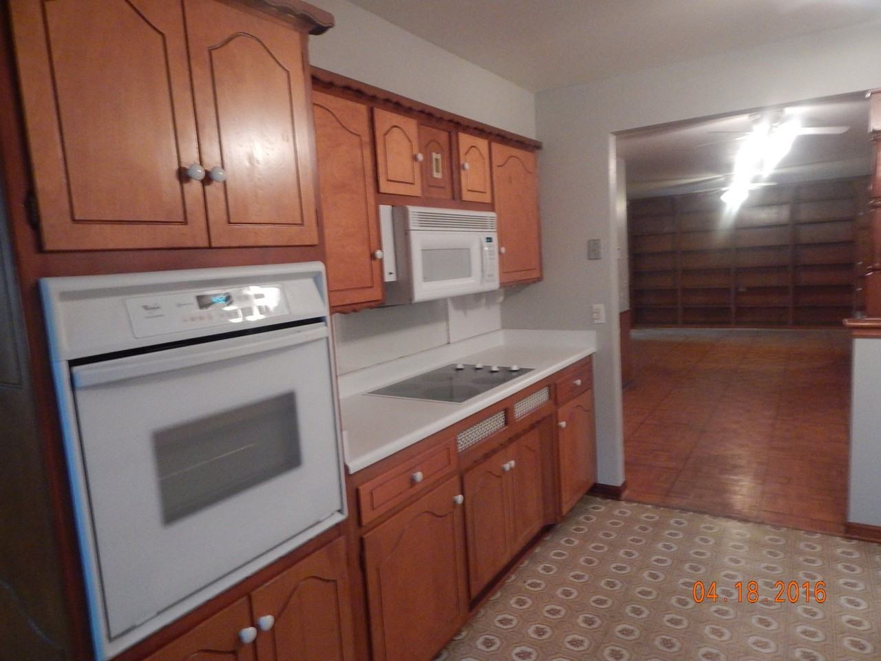 4728 Nw 59th Ter - Photo 7 of 12
