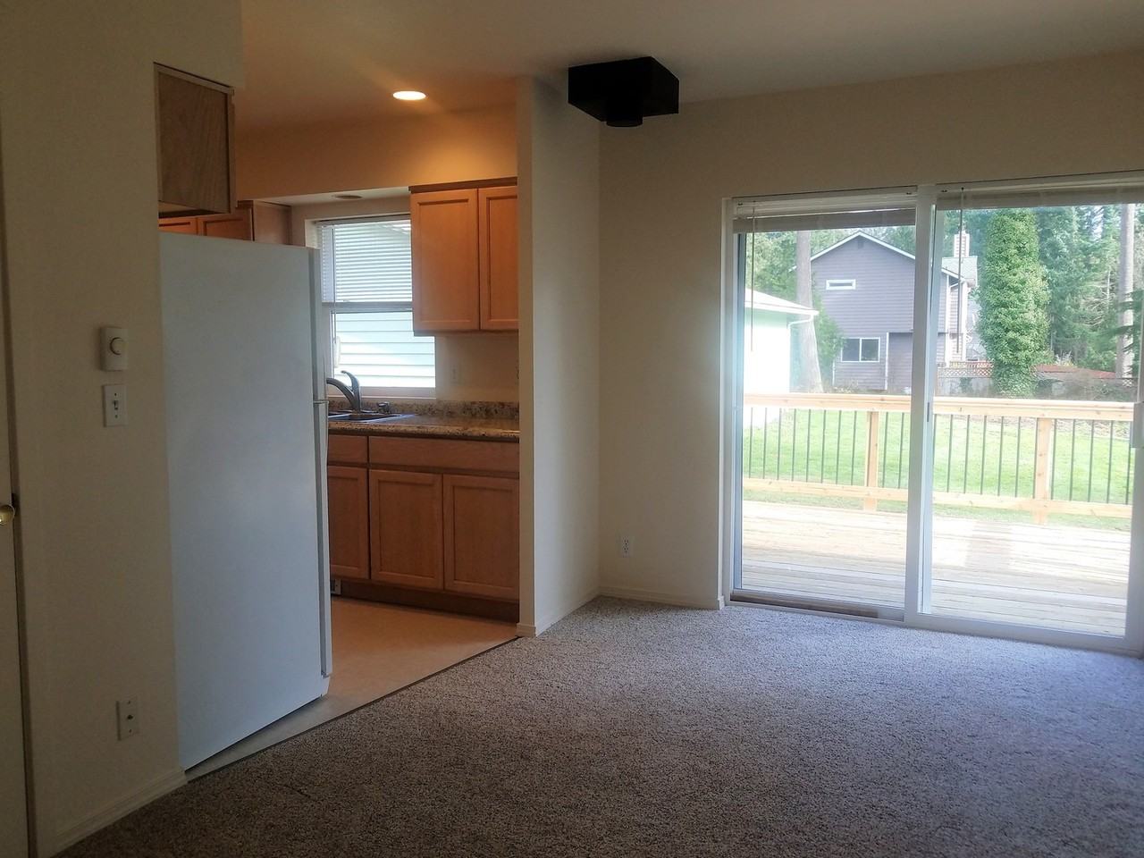 21230 Kitsap St Ne - Photo 7 of 23