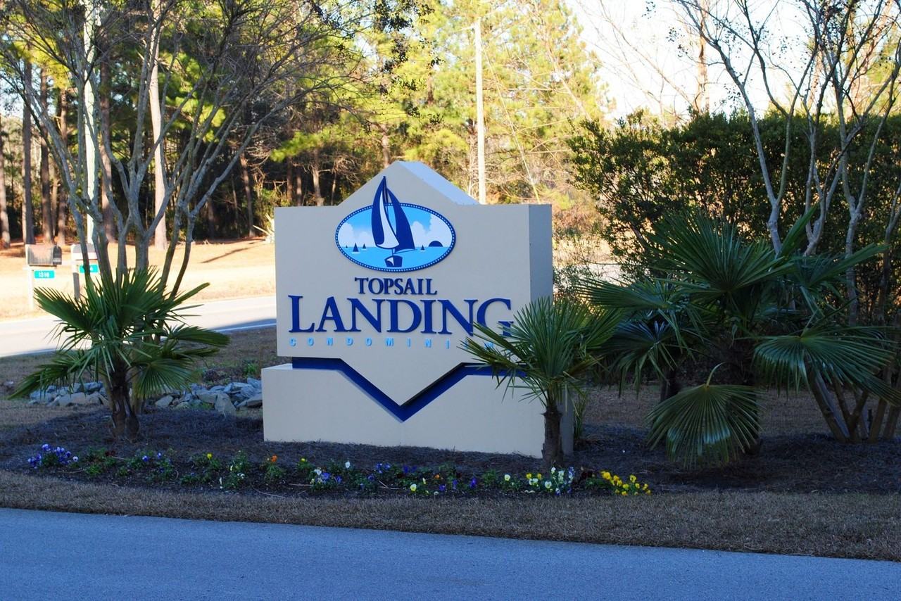 100 Gateway Condos Dr - Photo 2 of 33