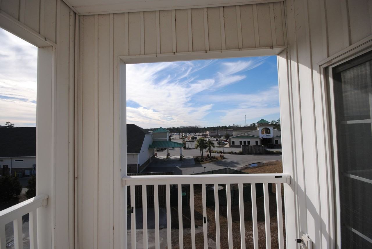 100 Gateway Condos Dr - Photo 3 of 33