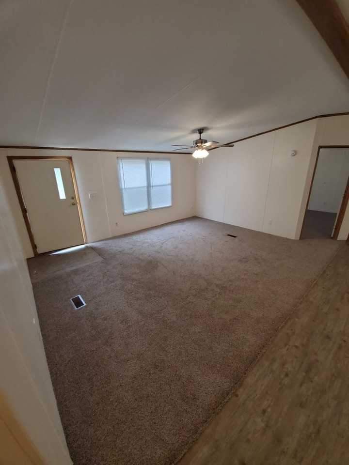 157 Ragland Ln - Photo 2 of 20