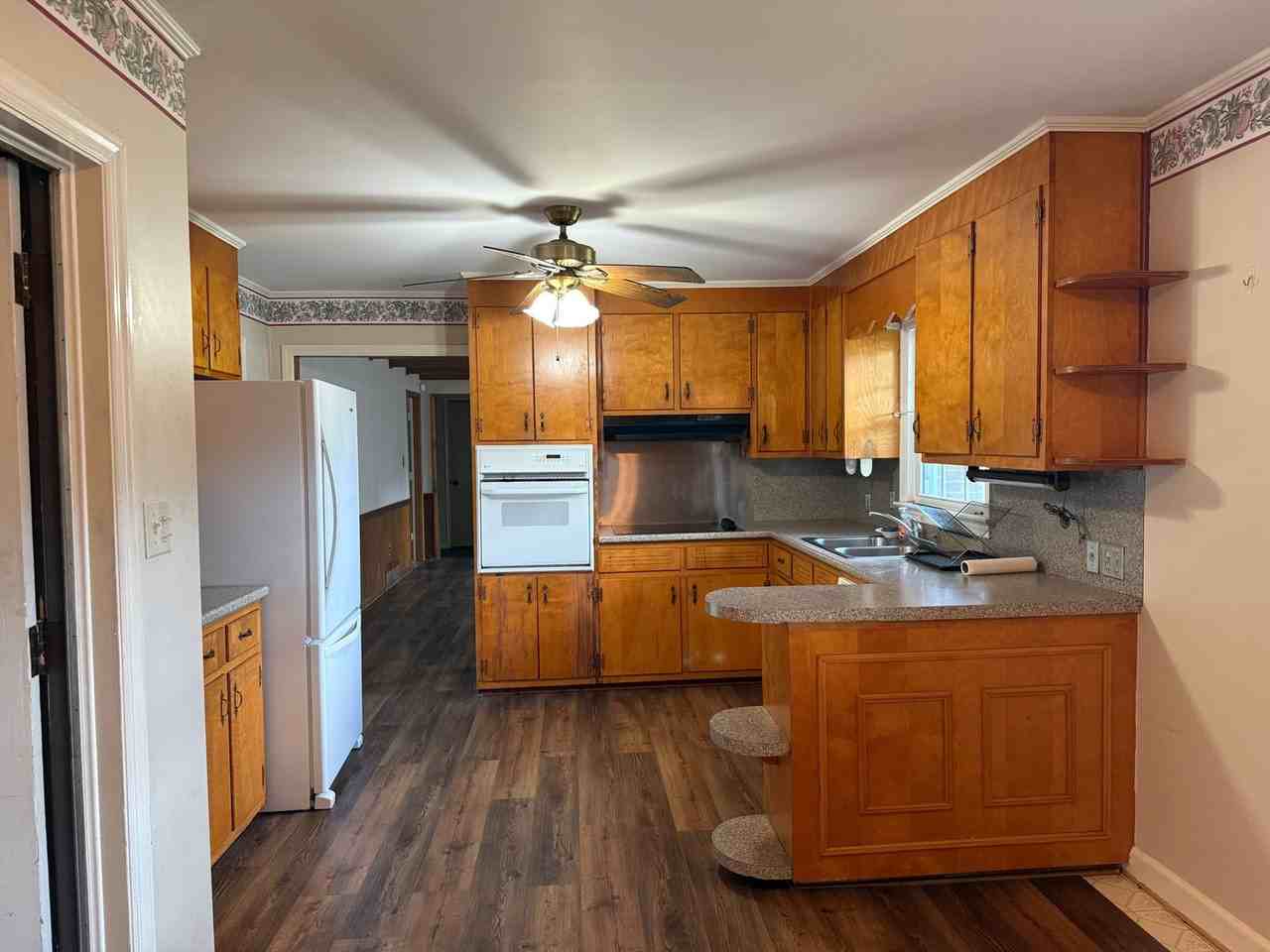 2703 Sheryl Dr - Photo 5 of 12