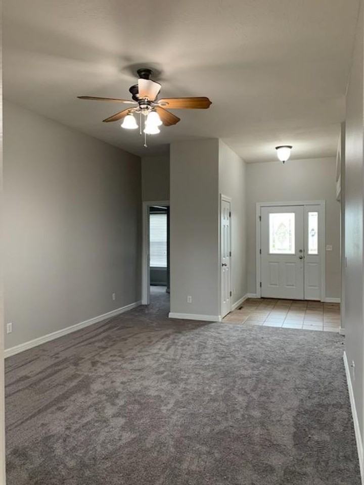 5067 S Mary Todd - Photo 3 of 25