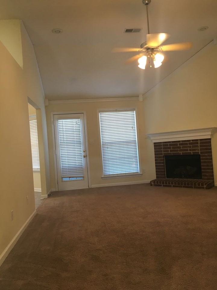 1115 Red Fern Cir E - Photo 7 of 20