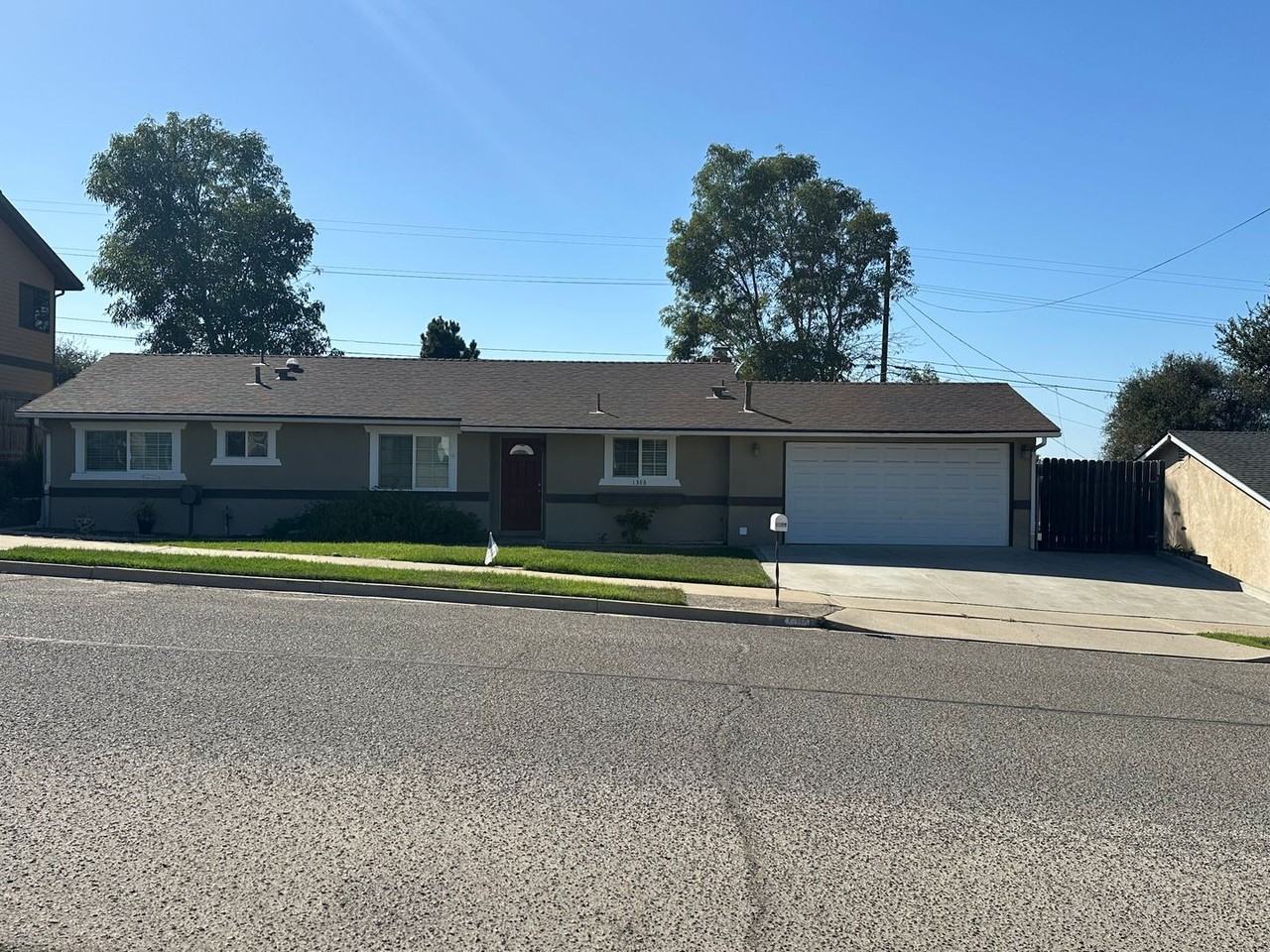 1388 Mira Flores Dr - Photo 2 of 19