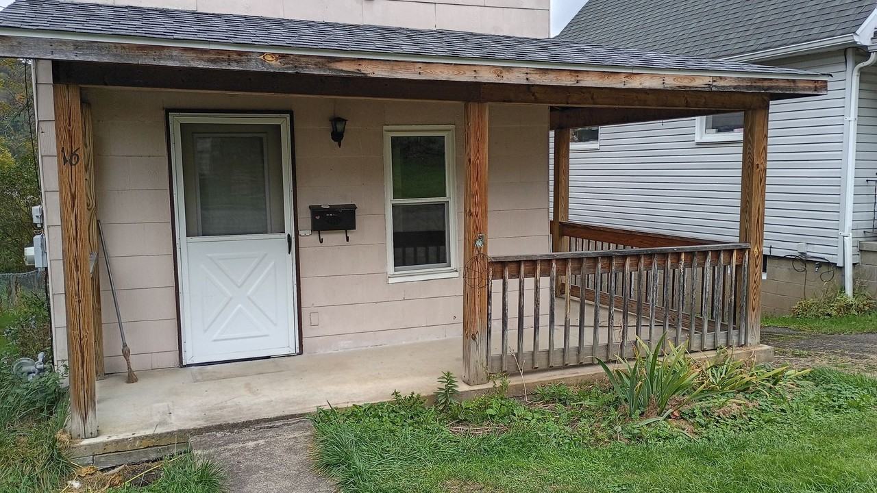 16 Rochester St - Photo 2 of 20
