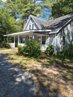 featured image of 3224 Hawkins Ave