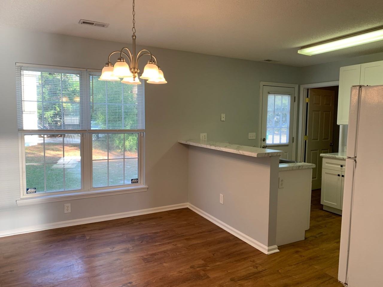402 Wallington Rd - Photo 6 of 19