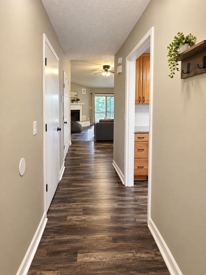 16 Foy Creek Dr - Photo 4 of 21