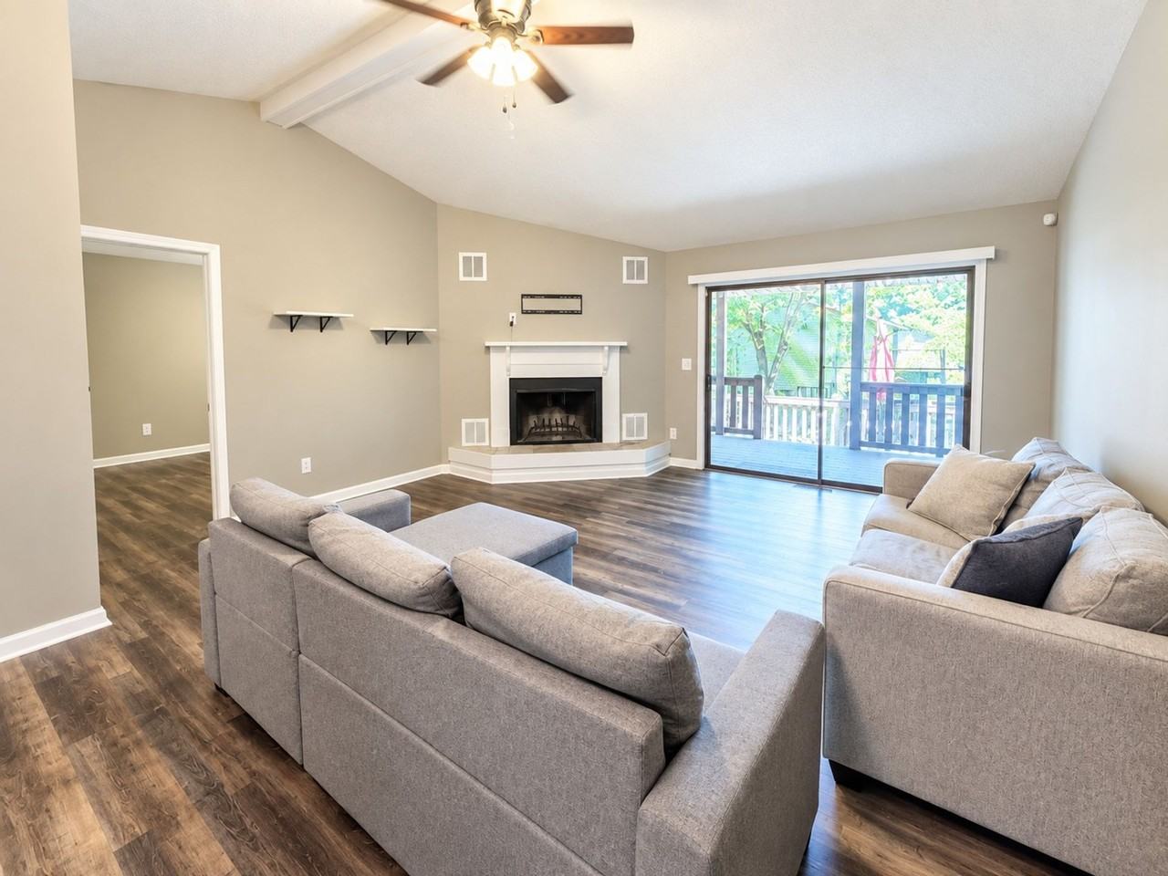 16 Foy Creek Dr - Photo 7 of 21