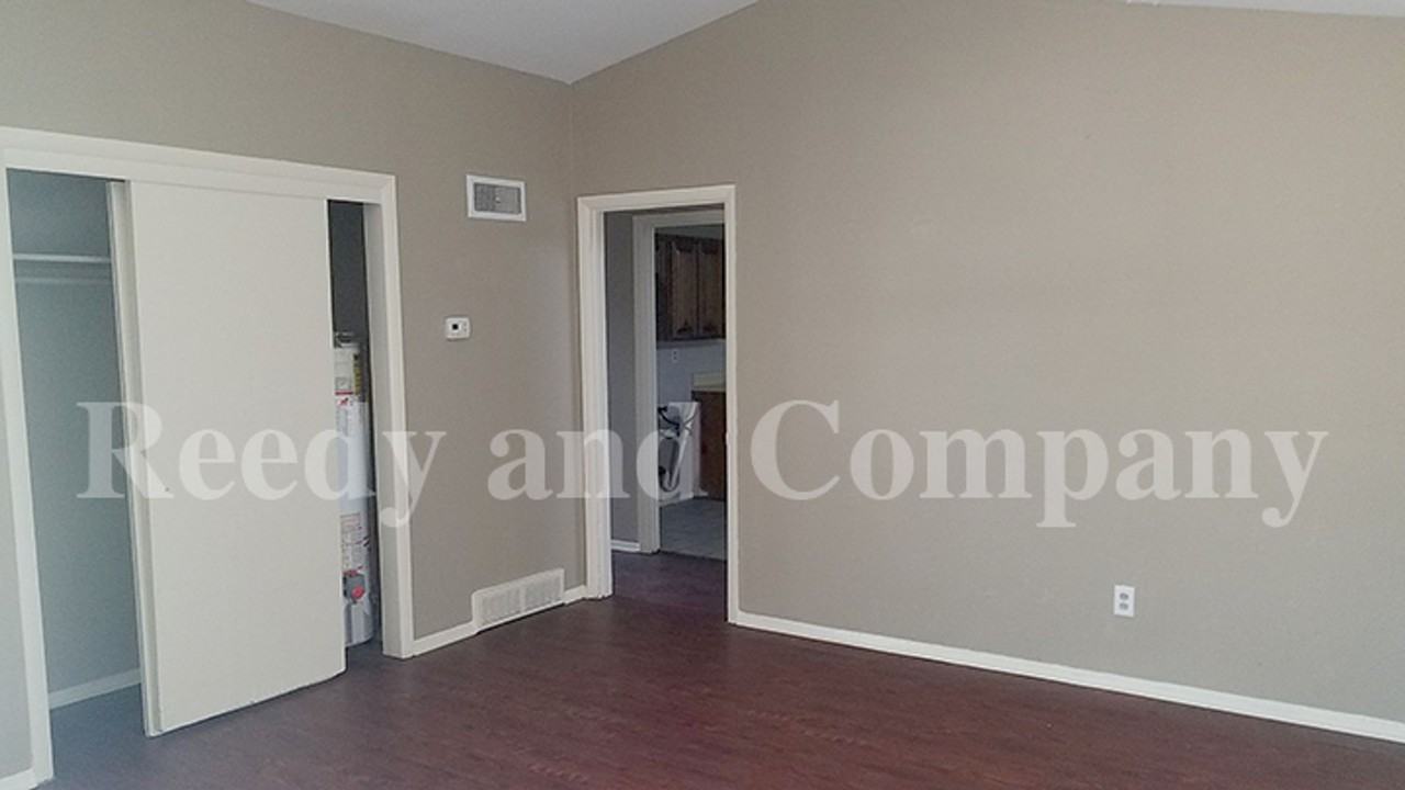 4767 Cottonwood Rd - Photo 4 of 20