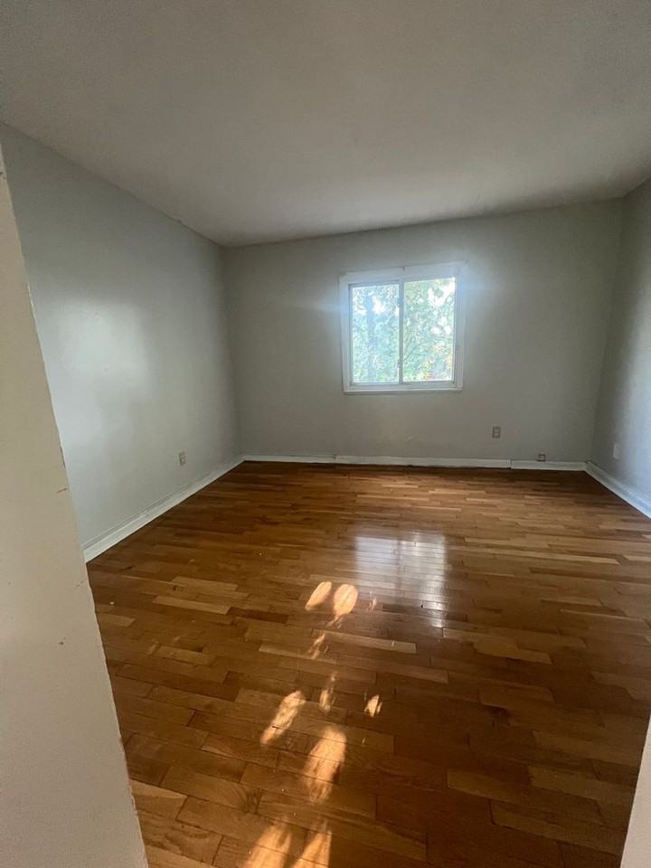 65 James St - Photo 2 of 7