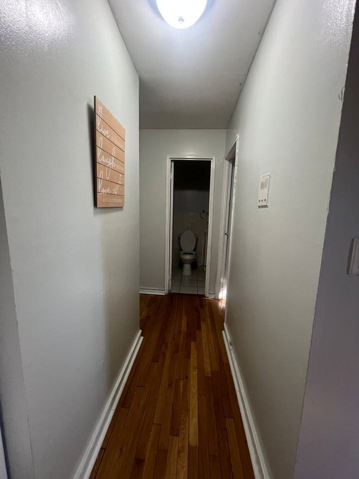 65 James St - Photo 4 of 7