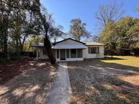 815 Nw 32nd Pl - Photo 1 of 1