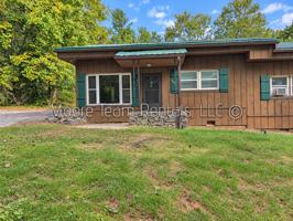 featured image of 534 Fairway Dr