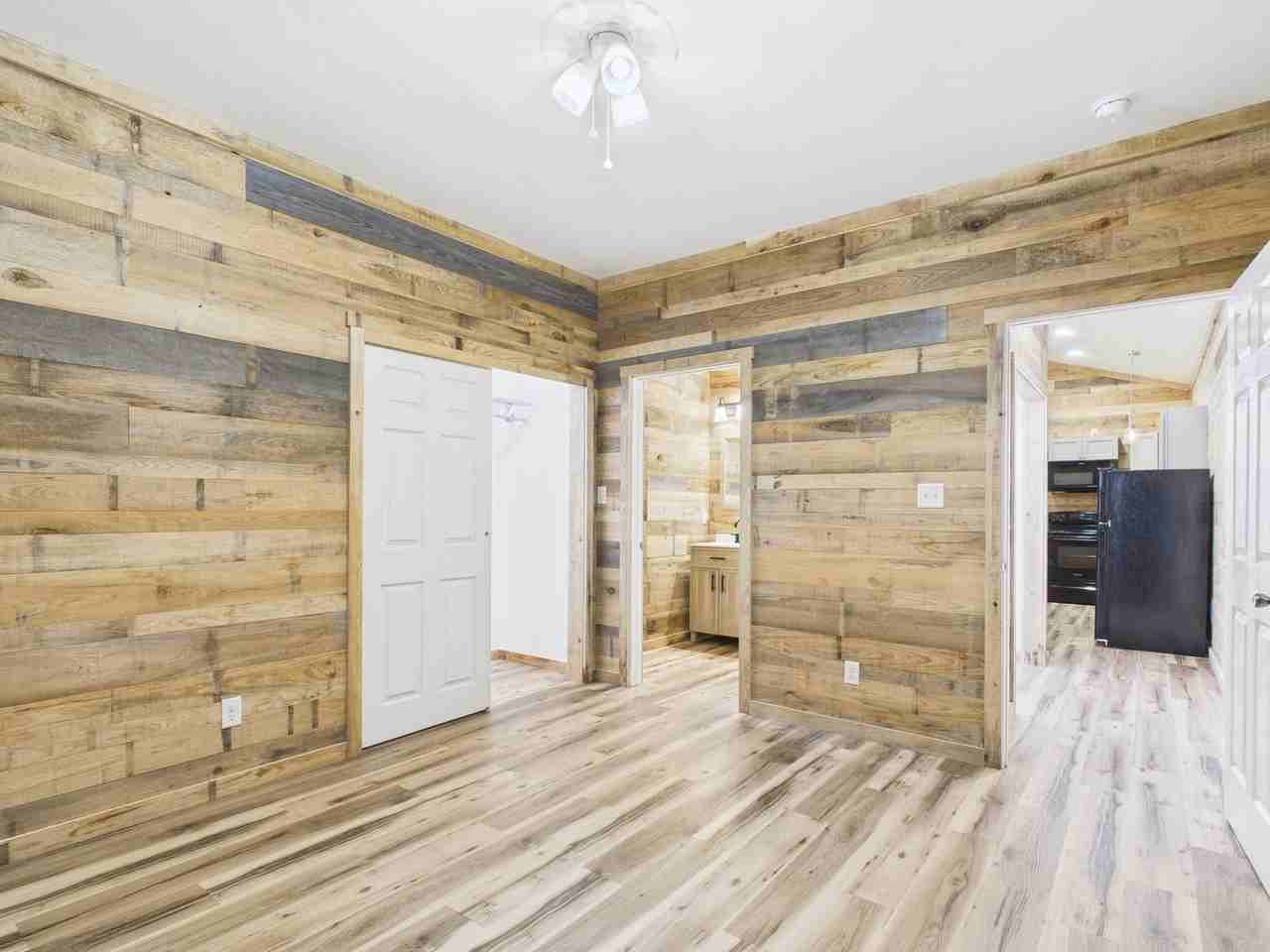 137 Hill Country Cabin Ln - Photo 5 of 15